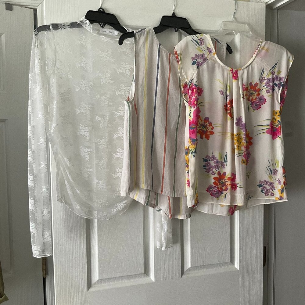 Bundle of 3!!  cool summer tops